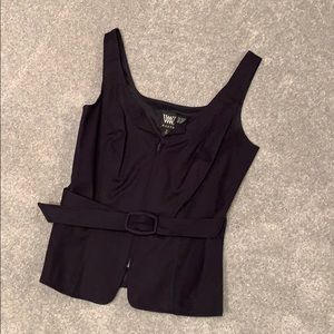 Black front zip sleeveless top